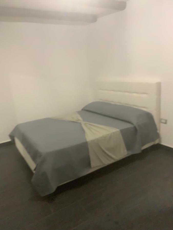 Appartamento Viky House Chiaia Napoli Esterno foto
